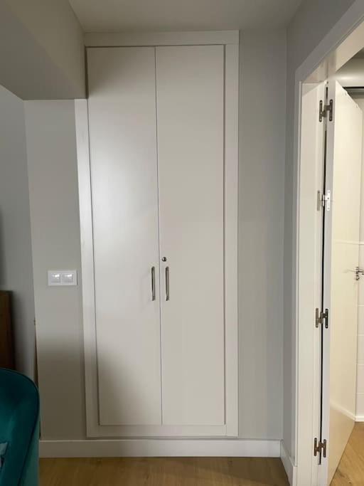 Apartament Apartamento Velarde-Maestranza Sewilla Zewnętrze zdjęcie